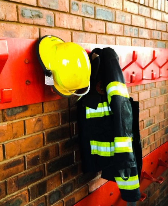 Citymourns fire fighters[1].jpg